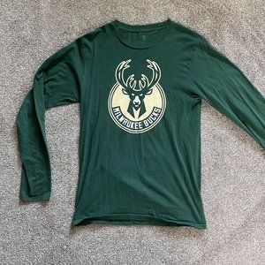 Antetokounmpo Milwaukee Bucks Long Sleeve